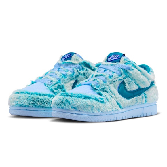 🩵👗 NIKE DUNK LOW FLUFFY GREEN ABYSS 👗🩵